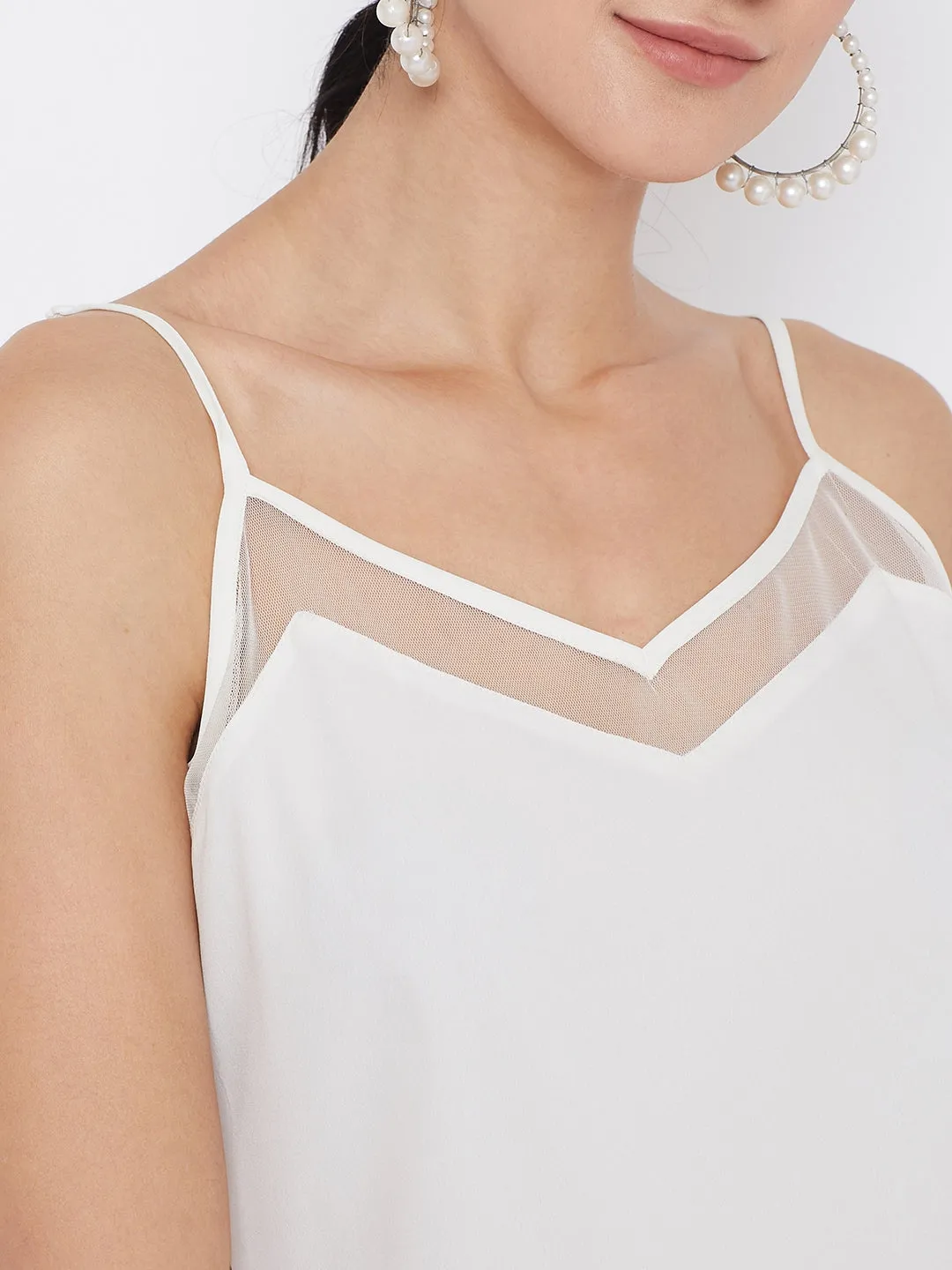 Berrylush Women Solid White V-Neck Sheer Top