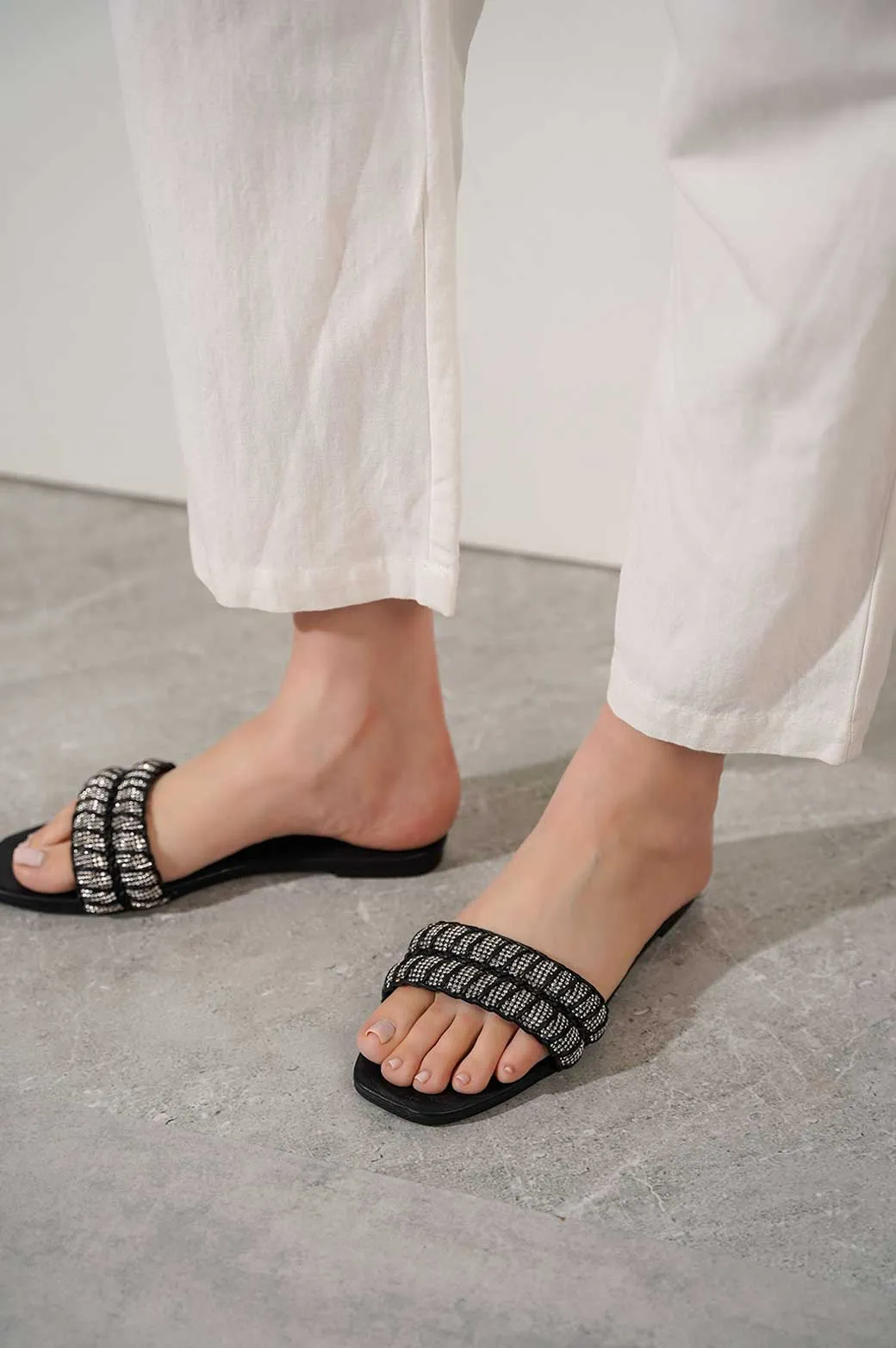 CRYSTAL ROPE FLATS