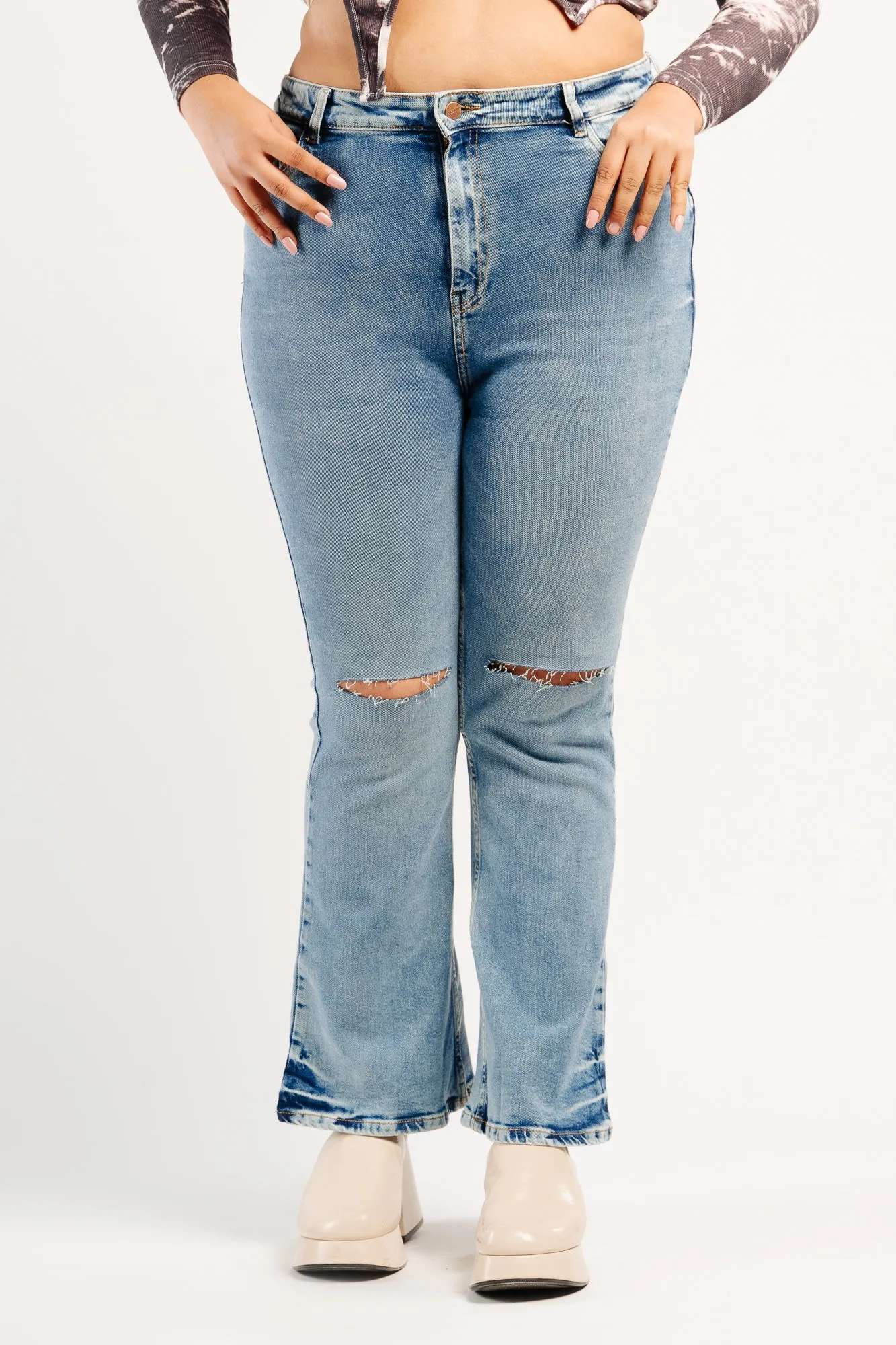 Knee Slit Indie Bootcut Jeans