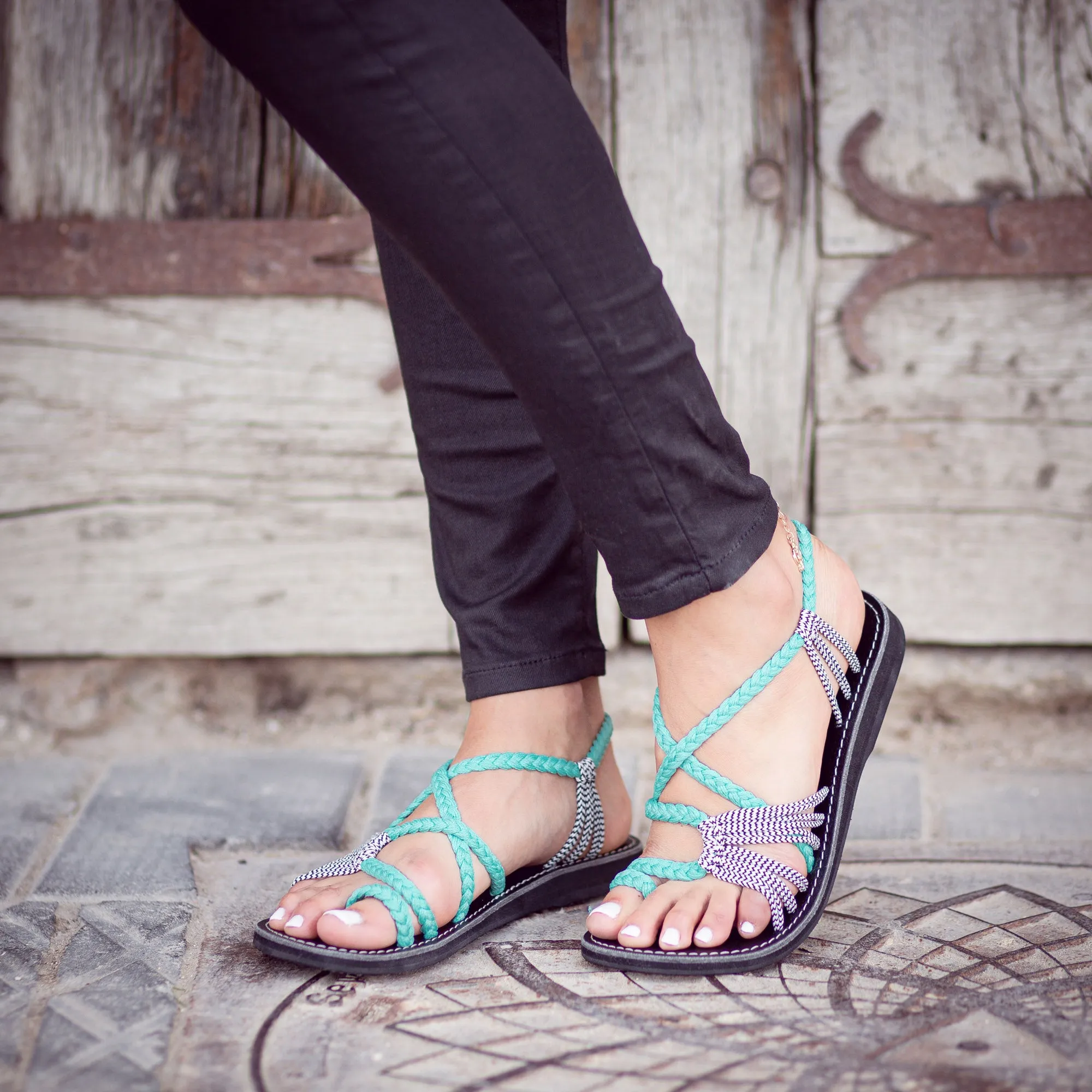 Palm Leaf Flat Women's Sandals | Turquoise-Zebra